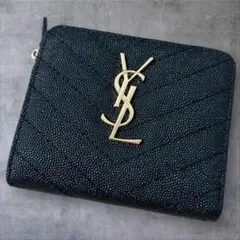 2025年最新】Yves Saint Laurent カラー：ブラック系 二つ折り財布の