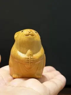 黄楊木彫り 鼠　置物 手彫り インテリア 彫刻 美術品　干支・子