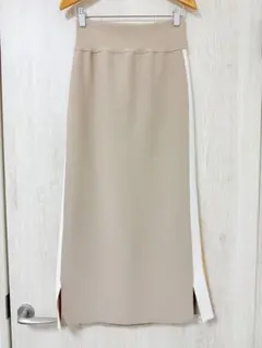 美品 タイトスカート ベージュ ストレッチ