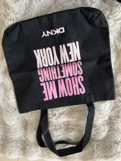 DKNY エコバッグ 黒 プリント入り