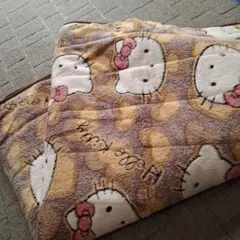 ハローキティ 敷きパッド シングルサイズ エコメルカリ便で発送
