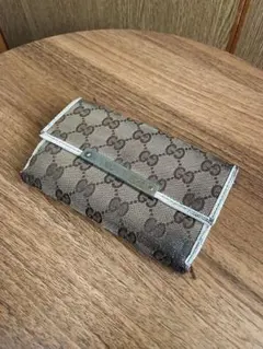 2つ折り財布 折り財布