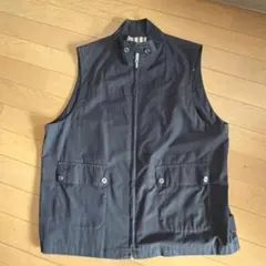 Burberry 前ファスナー　ベスト