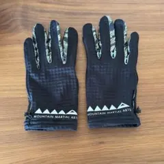 Mountain Martial Arts パワー グリッド グローブ