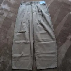 GU チノバレルレッグタックパンツ XL　ベージュ