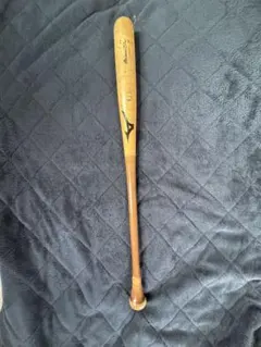 ミズノプロ 硬式木製バット 神里和毅(DeNA)モデル NPB公認マーク入り ミズノプロ 硬式木製バット 神里和毅(DeNA)モデル NPB公認マーク入り