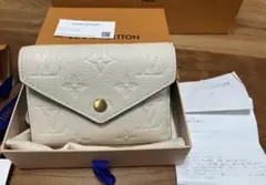 ヴィトン　ポルトフォイユ　ヴィクトリーヌ　アンプラント　クレーム