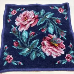 FEILER フェイラー花柄刺繍 ネイビーブルー タオルハンカチ