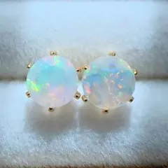 SV925◇遊色の煌めき プレシャスオパール 7x4.5mm オーバル ピアス