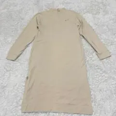 NIKE ナイキ ☆ ワンピース ベージュ 長袖 Mサイズ 刺繍ロゴ