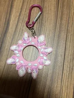 ディズニーストア　ベビーオイスター　ペットボトルホルダーストラップ カラビナ付き