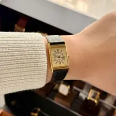 ヴィンテージ SEIKO LASSALE ローマン文字盤 タンク 1985年製 - メルカリ