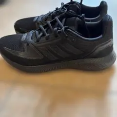 adidas ブラック シューズ　24