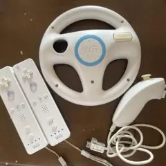 Wiiリモコン2個とヌンチャクセット