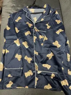 クマ柄ネイビー パジャマセット