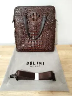 BOLINI ボリーニ イタリア製高級本革バッグ タグ、保存袋付き(新品)