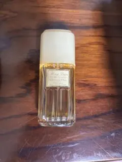 ミス　ディオール　オードゥ　トワレ　香水　残6.5割　オードトワレ