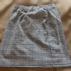 白黒チェック スカート