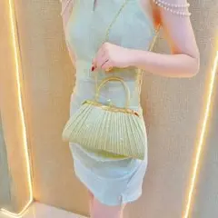 ゴールド グリッター クラッチ パーテイバッグ ラメ きらきら 卒業式