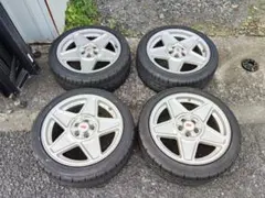 クロモドラ 17インチ PCD98 le mans Ⅴ アルファロメオ等にのサムネイル