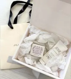 JILL STUART リップバーム＆ハンドクリームセット