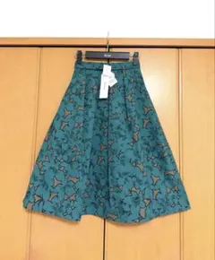 新品15000円ドニーユ　スカート DONEEYUのサムネイル
