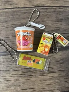 は*な様 平成レトロ サンリオ キティ 駅弁の空容器 お弁当 京都 祇園