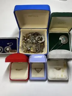 ア*ビ様 ⭐︎C 遺品整理　アクセサリー　まとめ　昭和レトロ　ヴィンテージ　指輪