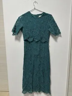 ダークグリーン レース 半袖 ひざ丈ワンピース