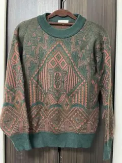 ヴィンテージ　柄ニット