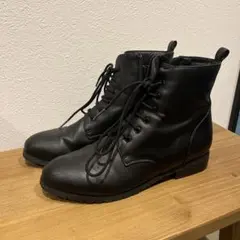 ショートブーツ