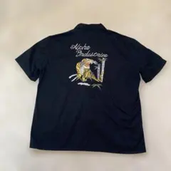 alpha industries トラ刺繍　半袖　シャツ　ブラックのサムネイル