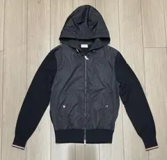 【⭐️】★極美品★サイズ1★ブラック★ジャケット／パーカー★モンクレール★ MONCLER (モンクレール) ワッペン プルオーバー パーカー