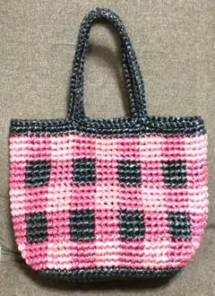 スズランテーブバッグ　ビニールテープバッグ　ハンドメイド　赤　黒　チェック柄