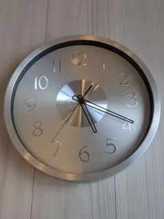 シルバー円形インテリア時計、掛け時計