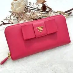 美品 PRADA フィオッコ ラウンドファスナー 長財布 ピンク レディース