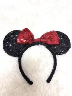 ミニーマウスカチューシャ 黒赤 スパンコール