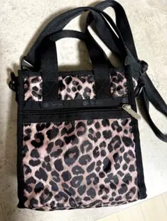 LeSportsac ヒョウ柄 ショルダーバッグ