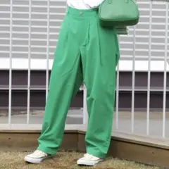 美品　ハニーサックルローズ　ライトオン　カラータックイージーパンツ　グリーン　緑