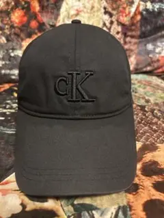 Calvin Kleinのサムネイル