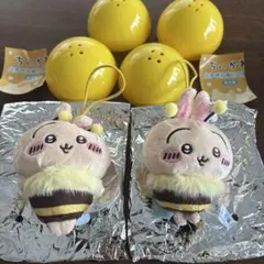 うさぎ2体　【ちいかわ ハチさんぬいぐるみ 】セブンイレブン限定