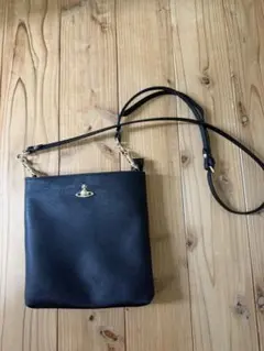 Vivienne Westwood ショルダーバッグ ブラックのサムネイル