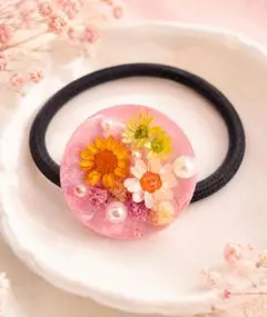 ハンドメイド レジン ヘアゴム リアル苺 No.29 - メルカリ