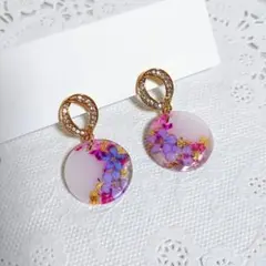 超お得！！【SALE】ドライフラワーとレジンのピアス
