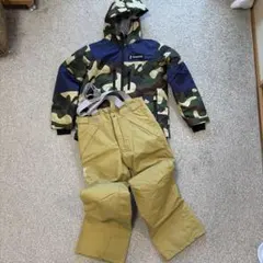 スキー、スノボ、雪遊びウェア　150サイズ　美品