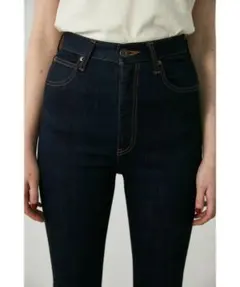 MOUSSY HW Rebirth フレアデニムパンツのサムネイル