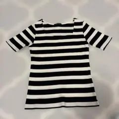 one way ボーダーTシャツ スクエットネック 半袖Tシャツ 黒白ストライプのサムネイル