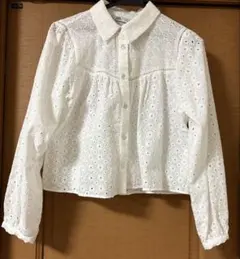 白レースシャツブラウス　かわいいクロップド丈　ZARA