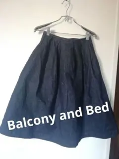 Balcony and Bed デニムヒザ下フレアスカートのサムネイル