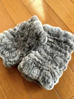 新品未使用　ファーアームカバー　グレー